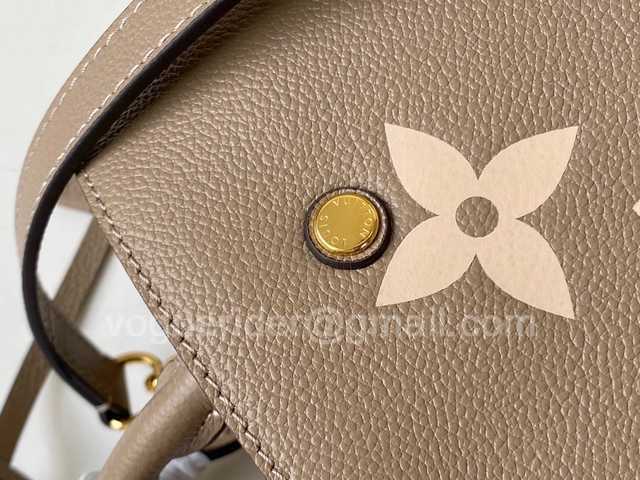 M41053 Montaigne BB 29