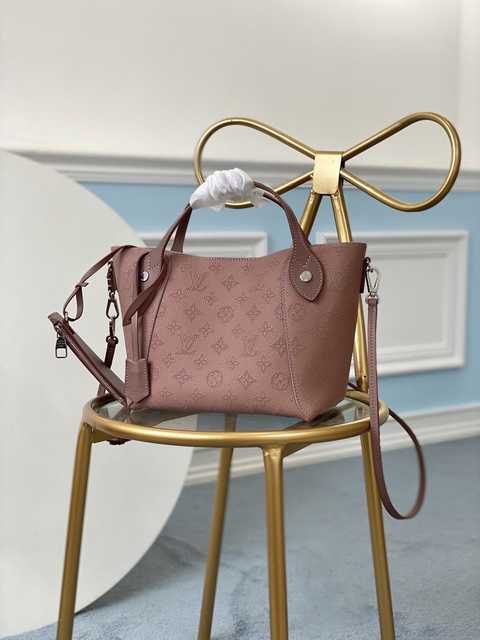 M54353 Hina BB 23