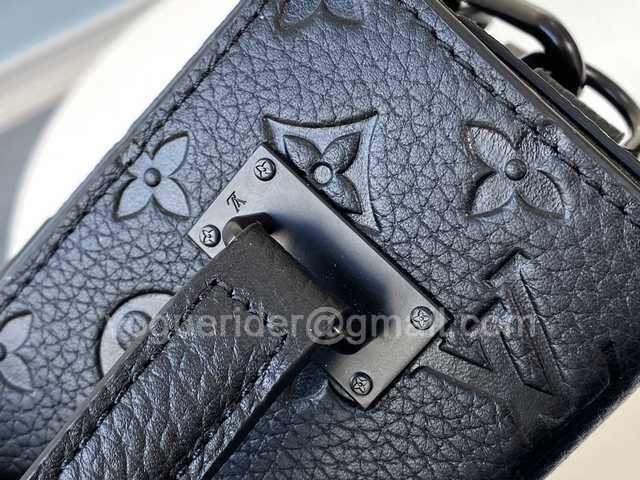 M61117 Mini Soft Trunk 22