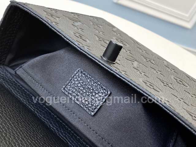 M61117 Mini Soft Trunk 22