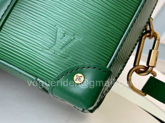 M44483 Trunk Speedy 27 M44483 Trunk Speedy 27