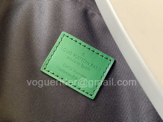 M44483 Trunk Speedy 27 M44483 Trunk Speedy 27