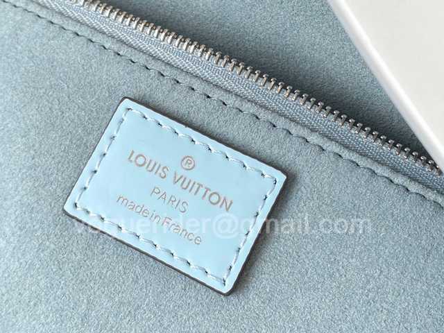 M55981 Pochette Grenelle 23 epi