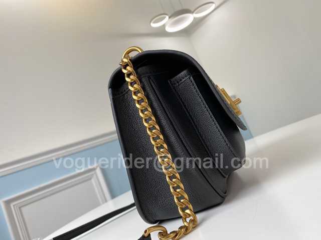 M57073 Lockme Chain 23 M57073 Lockme Chain 23