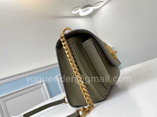 M57067 Lockme Chain 23