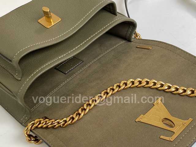 M57067 Lockme Chain 23