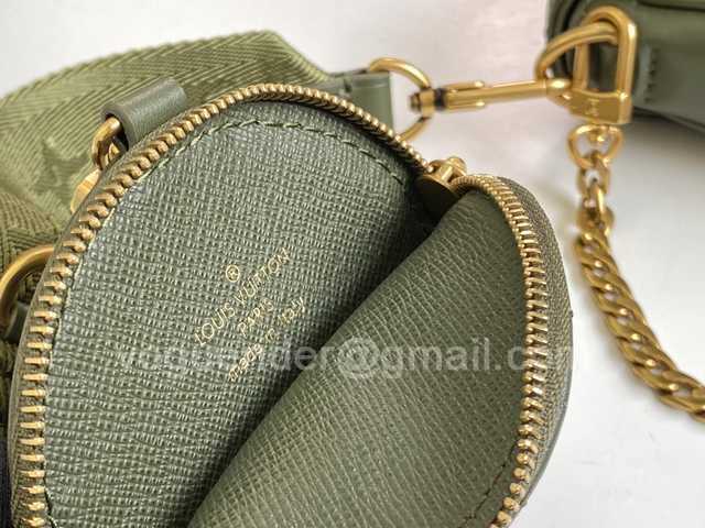 M56471 New Wave Multi Pochette 19