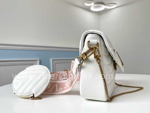 M56466 Multi Pochette New Wave 24