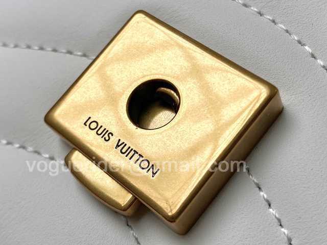 M56466 Multi Pochette New Wave 24