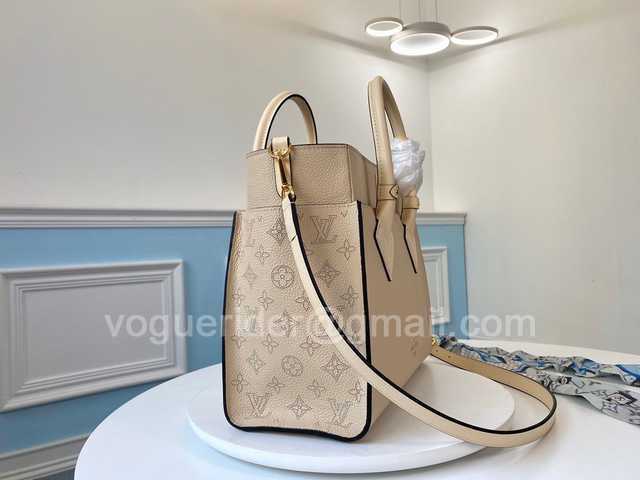 M55802 On My Side 30