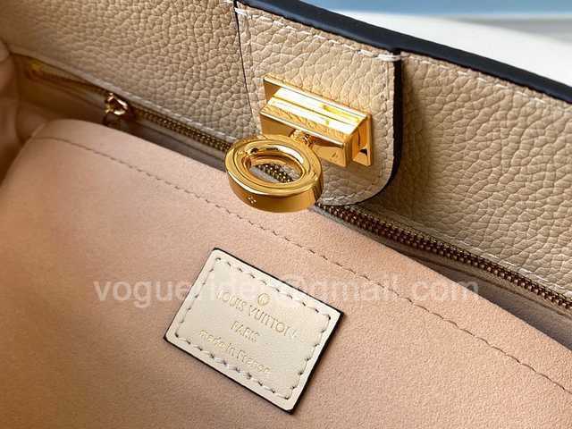 M55802 On My Side 30