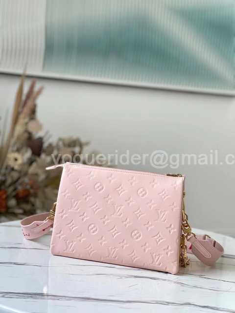 M58739 Coussin PM Fall in Love 26