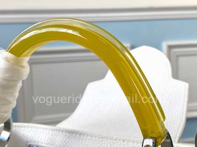 M55991 Capucines BB 27 M55991 Capucines BB 27