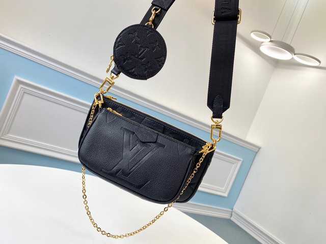 M44813 Multi Pochette Accessories 24