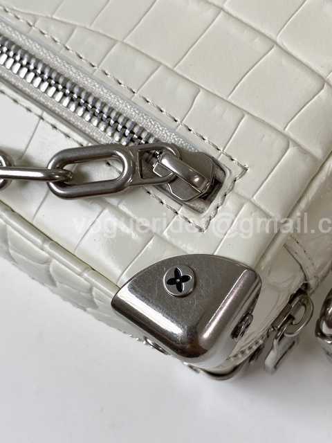 M44480 Soft Trunk mini 18