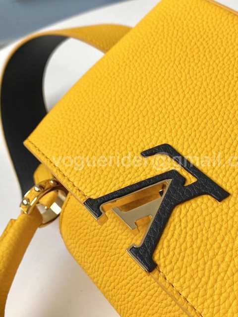 M48865 Capucines Mini 21 M48865 Capucines Mini 21