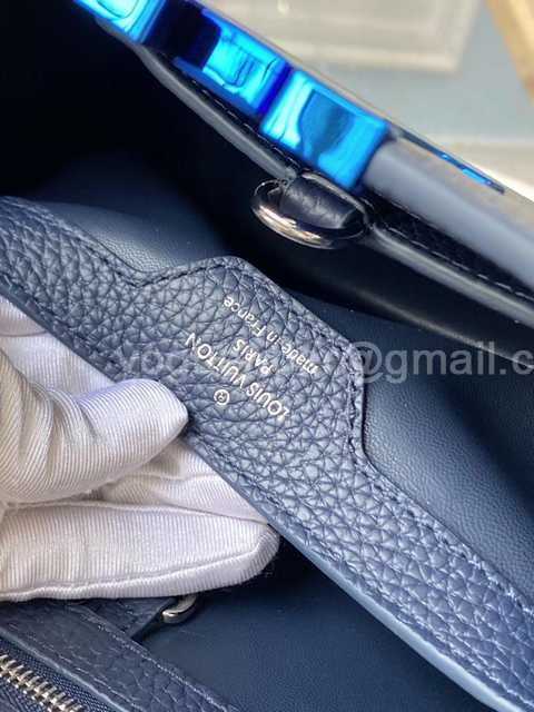 M48865 Capucines BB 27 M48865 Capucines BB 27