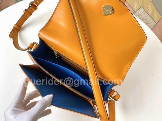 M55946 Pont 9 23 M55946 Pont 9 23