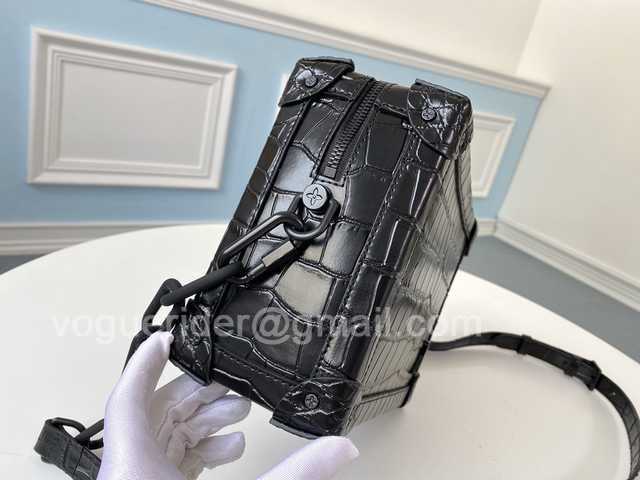 M44478 Soft Trunk 25 M44478 Soft Trunk 25