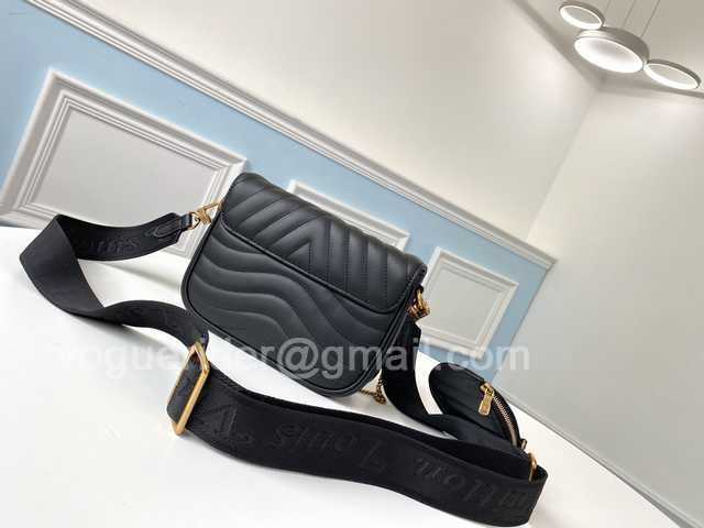 M56466 Multi Pochette New Wave 24