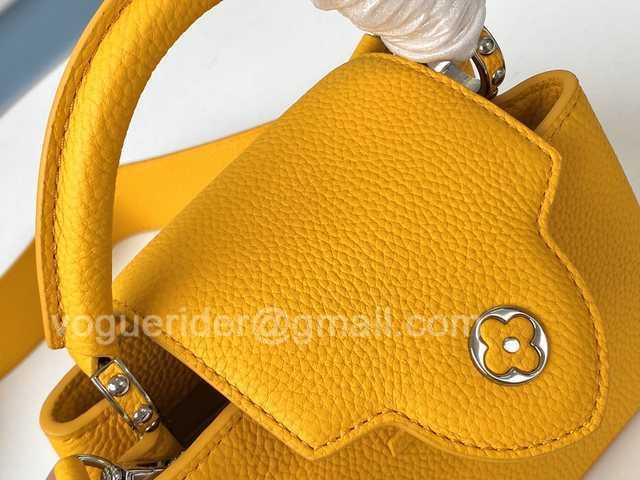 M55985 Capucines mini 21 M55985 Capucines mini 21