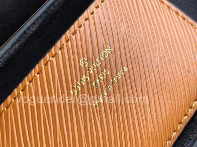 M58689 Twist MM Wild at Heart 23