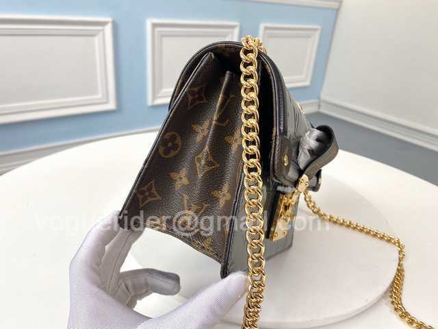 M90517 Wynwood 21 M90517 Wynwood 21