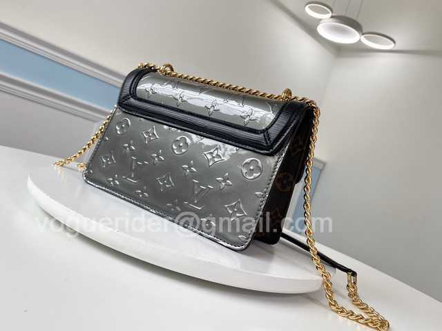 M90517 Wynwood 21 M90517 Wynwood 21