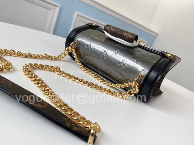 M90517 Wynwood 21 M90517 Wynwood 21