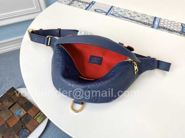 M44812 Bumbag 37