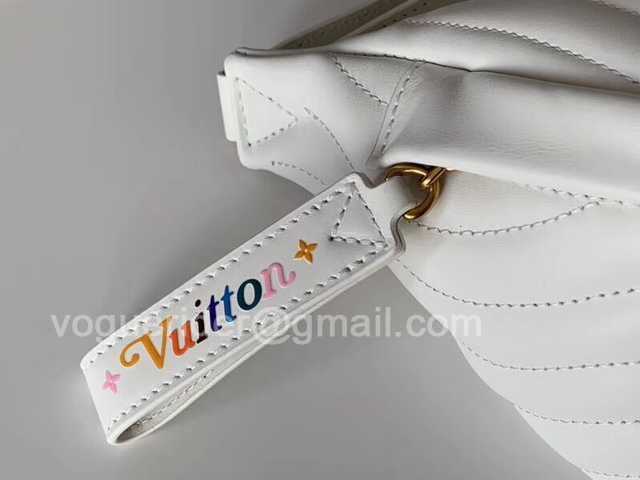 M53750 New Wave 22 M53750 New Wave 22