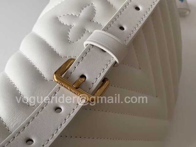 M53750 New Wave 22 M53750 New Wave 22