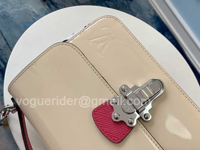 M51953 Cherrywood BB 21 M51953 Cherrywood BB 21