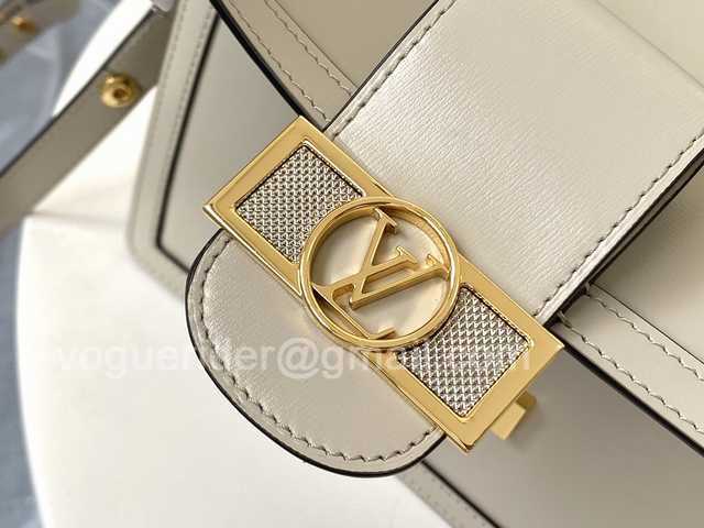 M55835 Dauphine MM 25