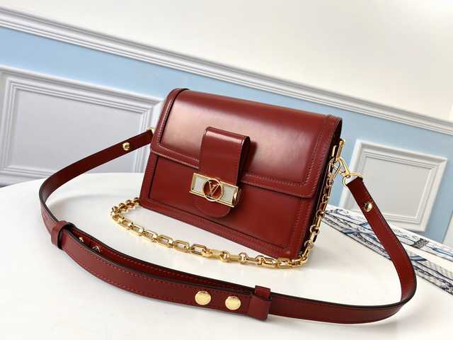 M55735 Dauphine MM 25