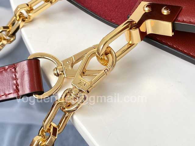 M55735 Dauphine MM 25