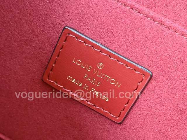 M55735 Dauphine MM 25