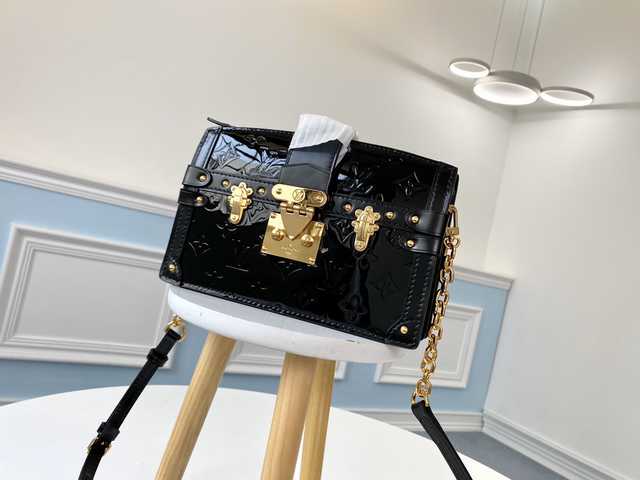 M90500 Trunk Clutch 20
