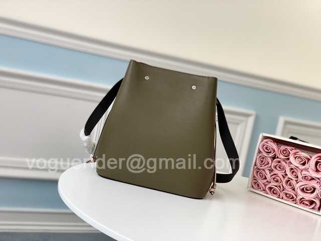 M55439 Twist Bucket 27