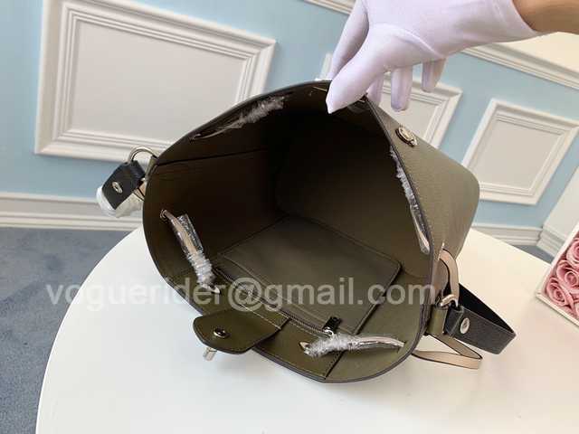 M55439 Twist Bucket 27