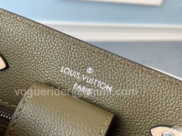 M55439 Twist Bucket 27