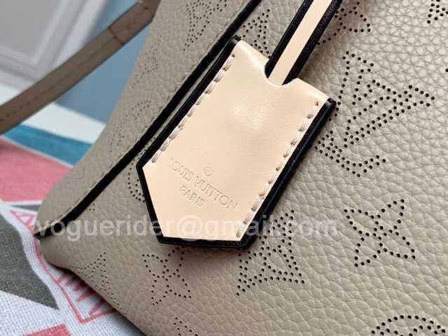 M53914 Hina BB 23 M53914 Hina BB 23