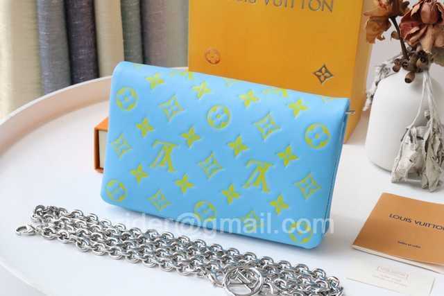 M80745 Pochette Coussin 20