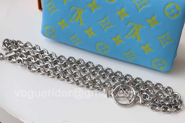 M80745 Pochette Coussin 20