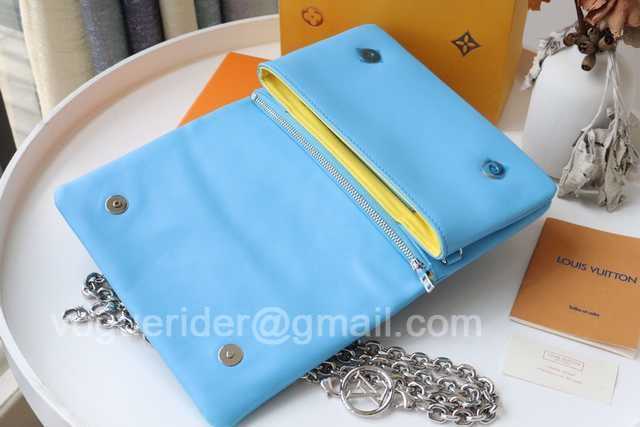 M80745 Pochette Coussin 20