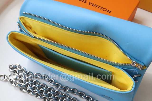 M80745 Pochette Coussin 20