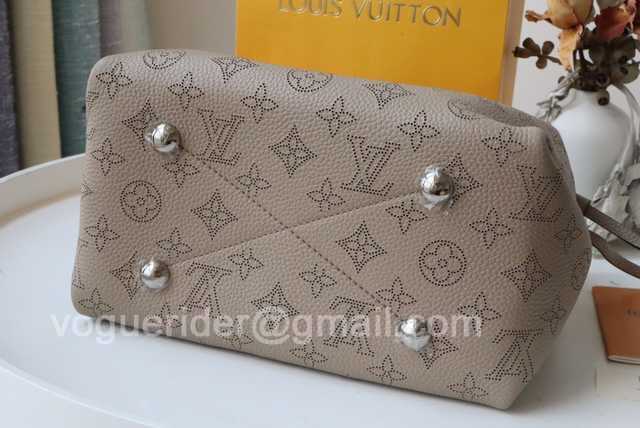 M57068 Bella 22 M57068 Bella 22
