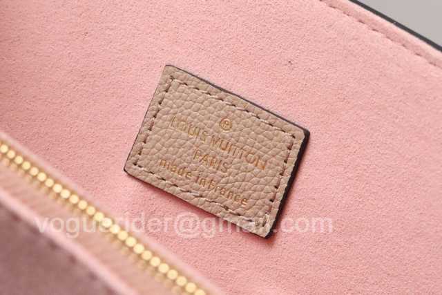 M57508 Lockme Shopper 38 M57508 Lockme Shopper 38