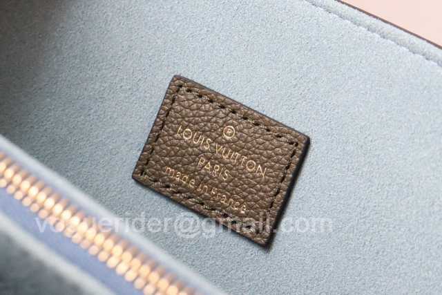 M57508 Lockme Shopper 38 M57508 Lockme Shopper 38