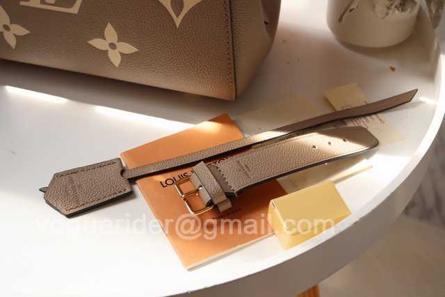 M45489 Montaigne BB 29